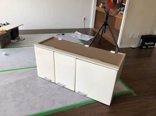 吊り戸棚 (1).jpg