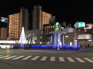 大久保駅前 (1).jpg