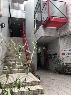 大久保駅前 (3).jpg