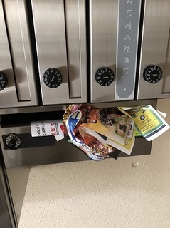 汚部屋 (3).jpg
