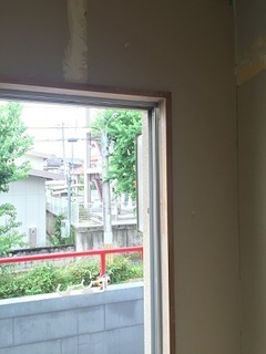 窓枠 (2).jpg